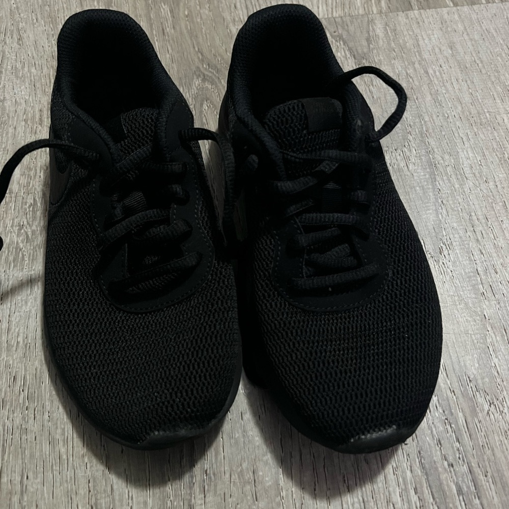 Nike Tanjuns 2Y